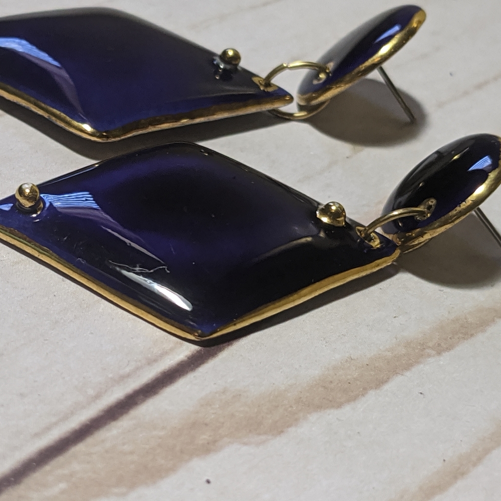 Vintage Blue and Gold Tone Earrings